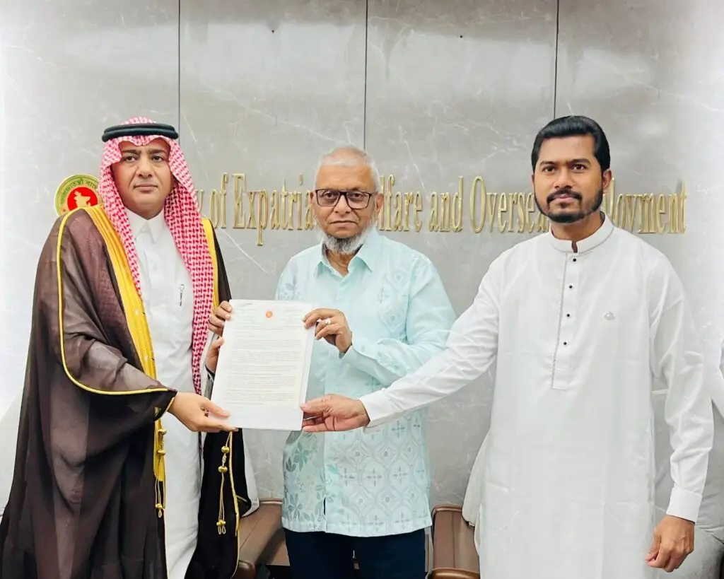 আকামার-মেয়াদ-শেষ-হলেও-সৌদি-ঢুকতে-পারবেন-প্রবাসীরা-প্রবাসী-কল্যান-মন্ত্রী
