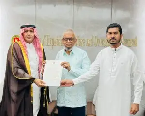 আকামার-মেয়াদ-শেষ-হলেও-সৌদি-ঢুকতে-পারবেন-প্রবাসীরা-প্রবাসী-কল্যান-মন্ত্রী