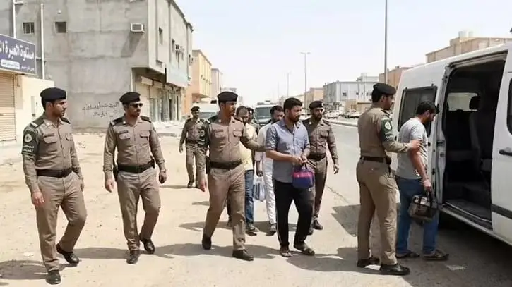 প্রায় ৮ হাজার প্রবাসীকে ফেরত পাঠাল সৌদি আরব।
